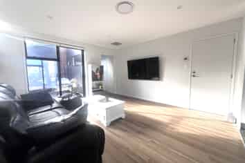 7 Empire Crescent, Papamoa