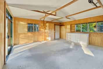 18 McGowan Street, Collingwood