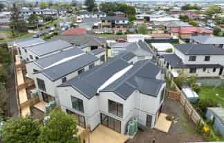 2/30 Tawa Crescent, Manurewa