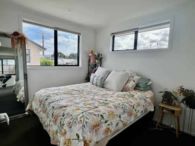 1/221 Baverstock Road, Grandview Heights