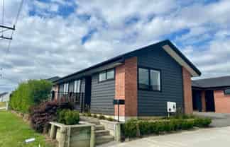 1/221 Baverstock Road, Grandview Heights