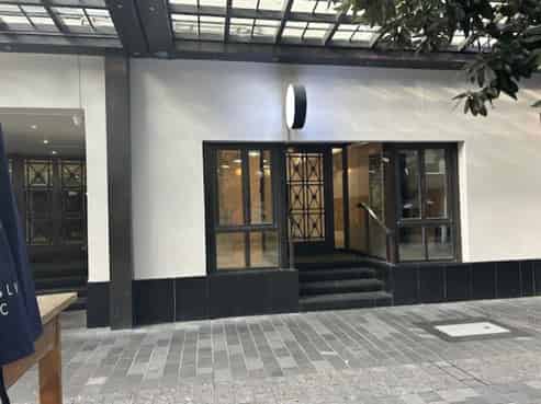 Proven Café Opportunity on Vibrant Fort Street