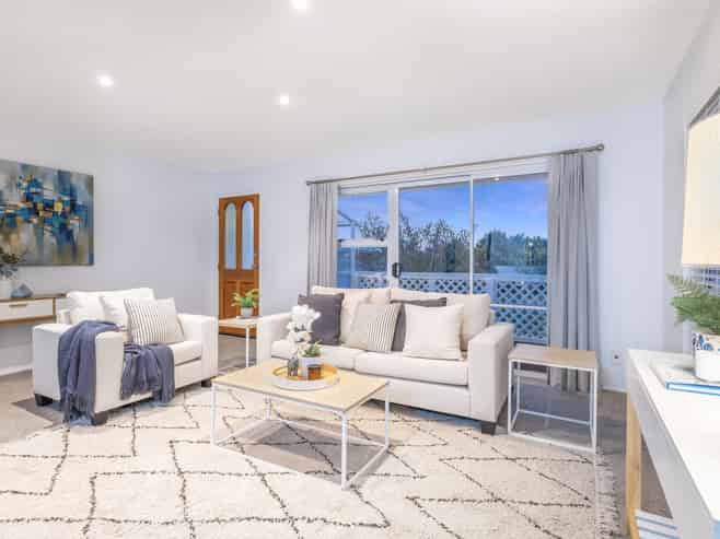 11 Transom Close, Whitby