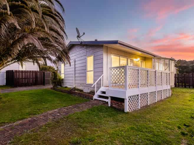 11 Transom Close, Whitby