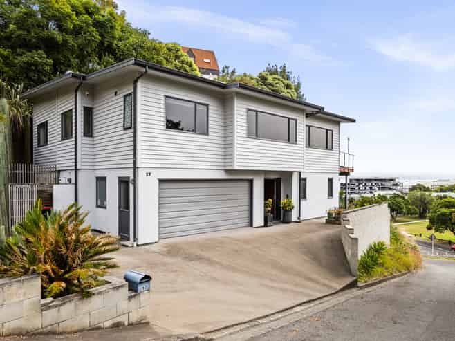 17 Hospital Lane, Hospital Hill