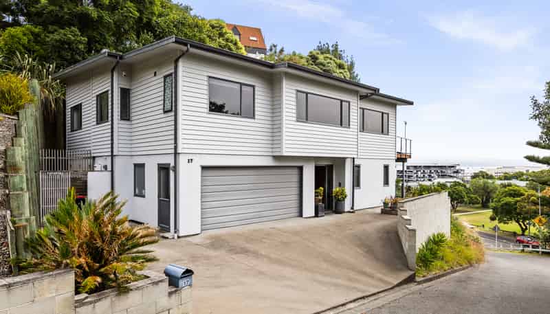 17 Hospital Lane, Hospital Hill