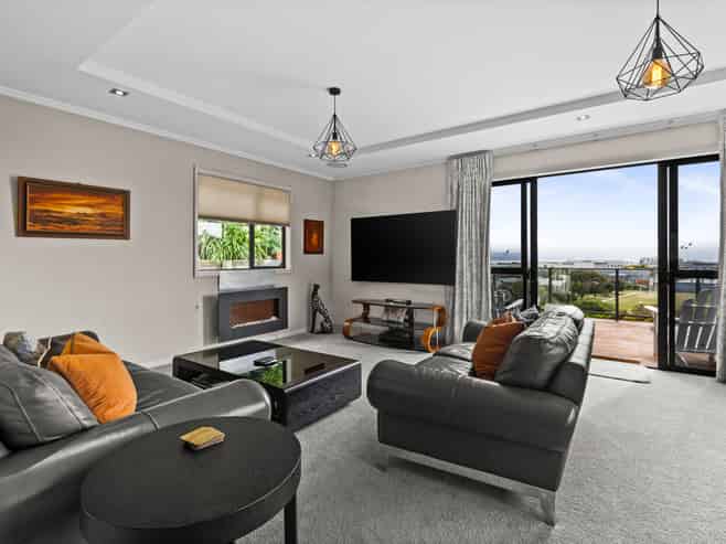 17 Hospital Lane, Hospital Hill