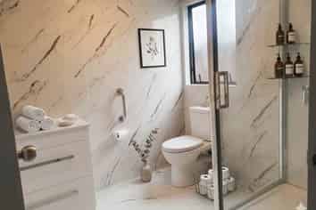 2/6 Woodside Road, Manurewa