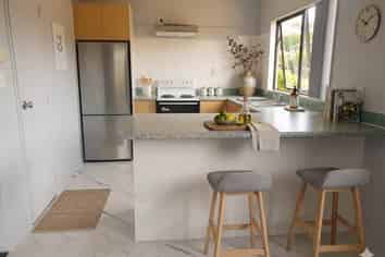 2/6 Woodside Road, Manurewa