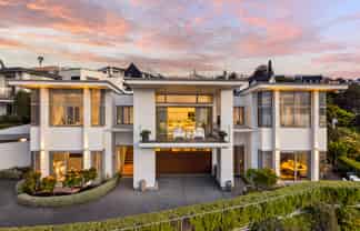 40 Roslyn Road, Bluff Hill