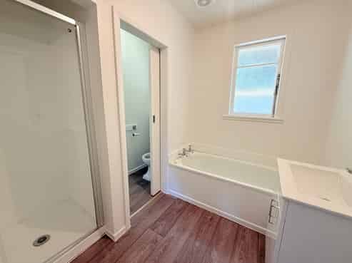 16 Sunny Grove, Wainuiomata