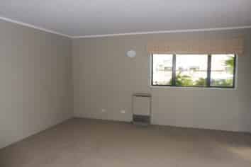 396C River Road, Fairfield