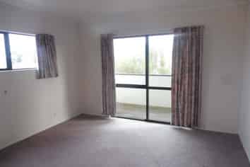 396C River Road, Fairfield