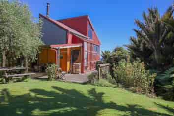 4629 State Highway 6, Te Miko