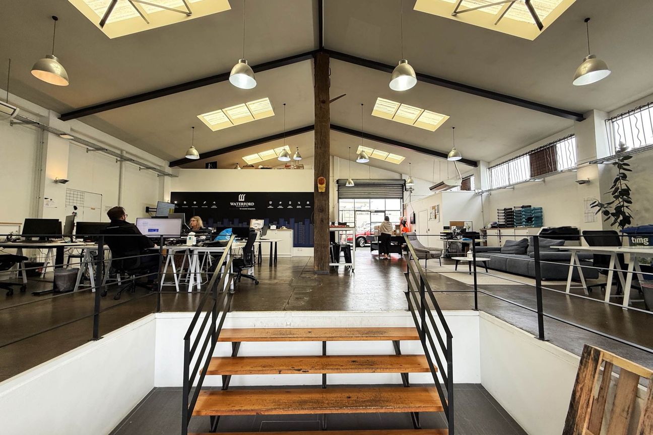 MINT PREMISES ON MINNIE STREET - Vue 4