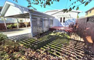 22 Rossiter Avenue, Waterloo