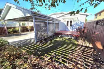 22 Rossiter Avenue, Waterloo