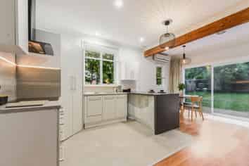 134 St Vincent Street, Toi Toi