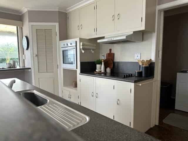 111 Garnett Street, Raureka