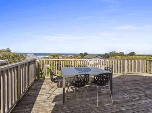 13 Seaview Road, Brighton