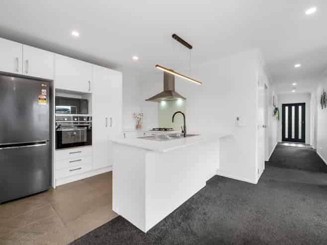 4 Mokopapa Street, Takanini