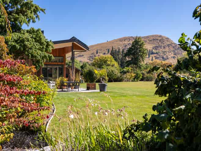 39 Old School Road, Lower Shotover