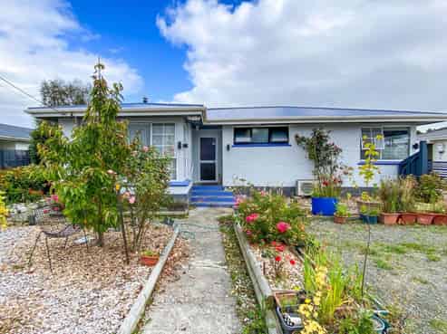 9 McConnell Street, Mataura