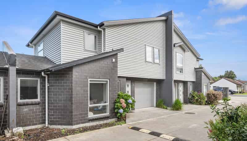 2/7 Maru Road, Takanini