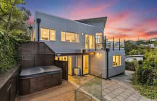 70A Buckley Road, Southgate