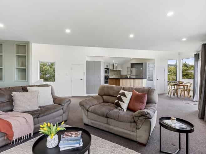 70A Buckley Road, Southgate