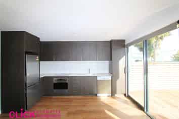 7/26 Moreau Street, Saint Kilda