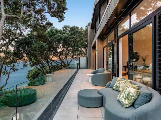 218A Lake Road, Hauraki