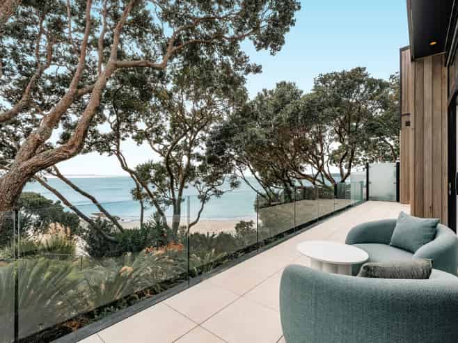 218A Lake Road, Hauraki