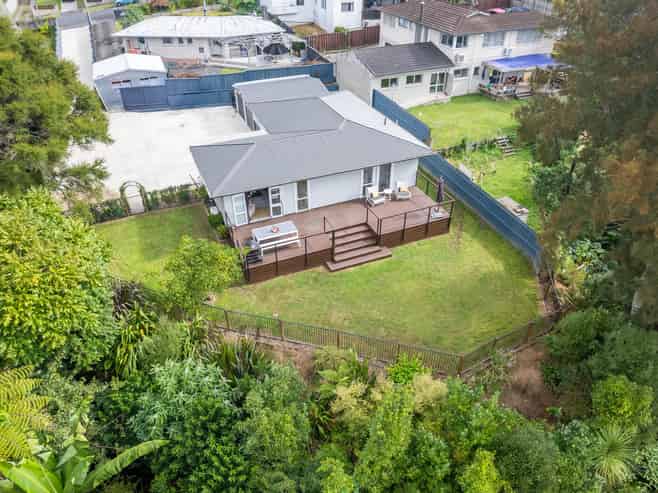 90 Ranui Street, Dinsdale