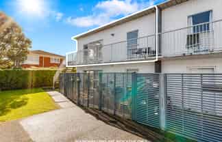 10/41 Anzac Road, Browns Bay