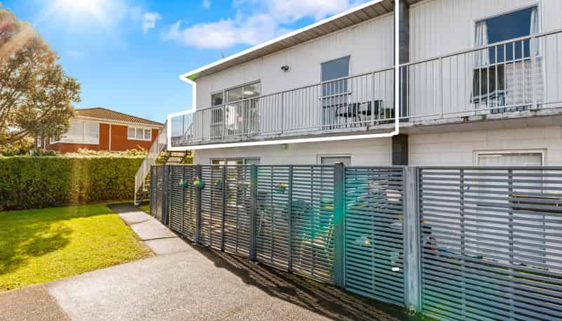 10/41 Anzac Road, Browns Bay