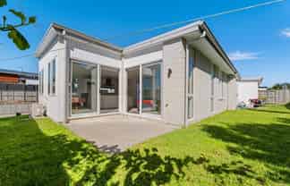 9 Queen Palms Road, Te Puke