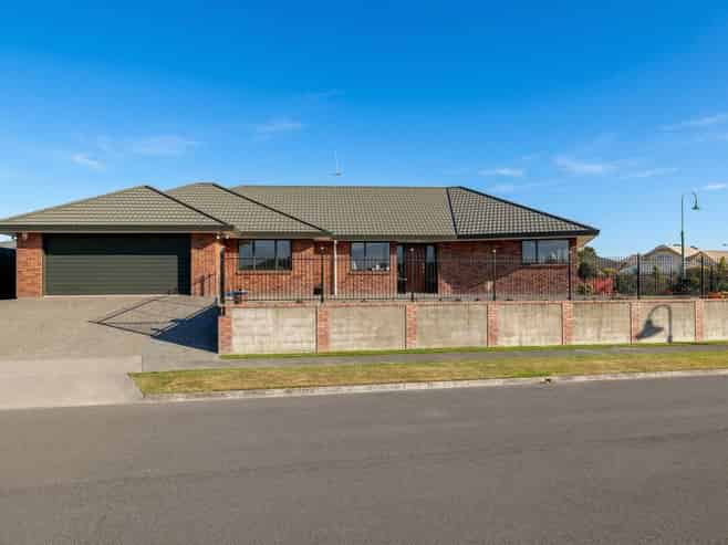 2 Masefield Terrace, Kelvin Grove