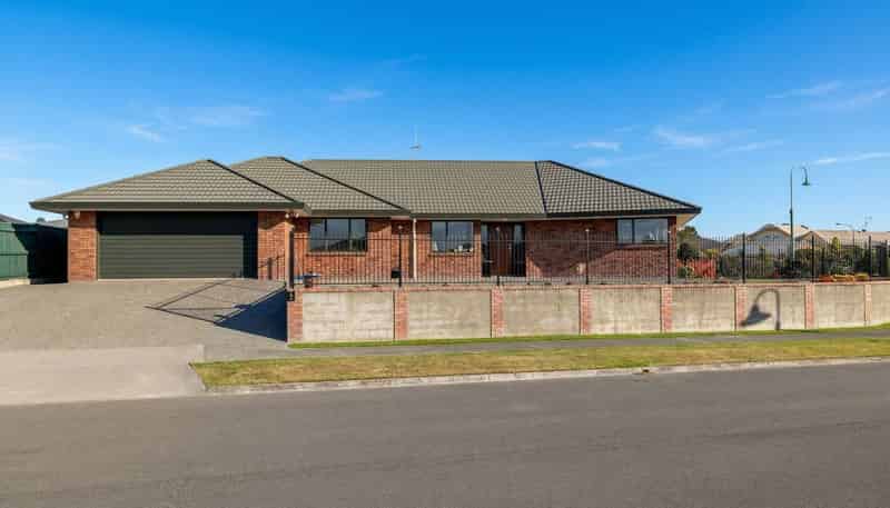 2 Masefield Terrace, Kelvin Grove