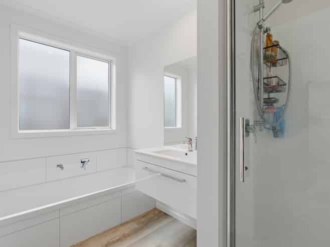 50A Puhirake Crescent, Pyes Pa