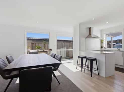 50A Puhirake Crescent, Pyes Pa