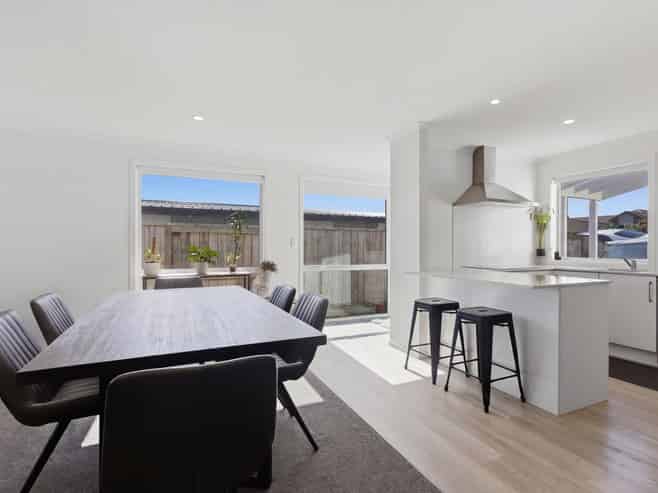 50A Puhirake Crescent, Pyes Pa