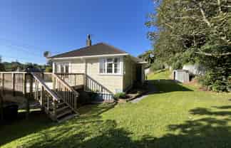 50a Glenpark Avenue, Frankleigh Park