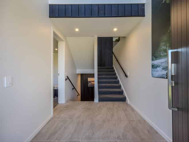 8 Mills Road, Wanaka