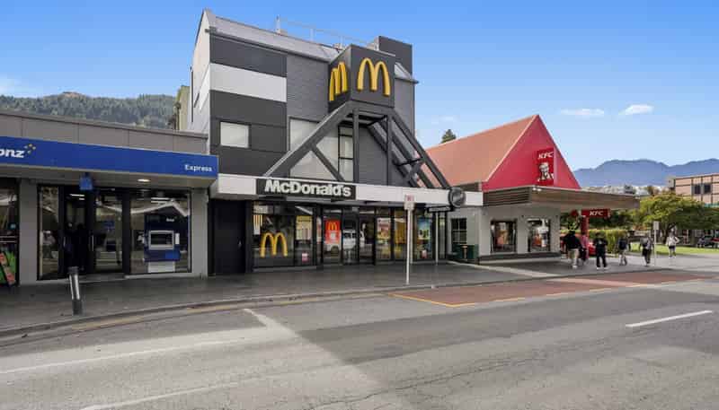 29 Camp Street, Queenstown