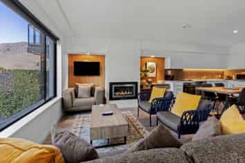 6/2 Powder Terrace, Arthurs Point