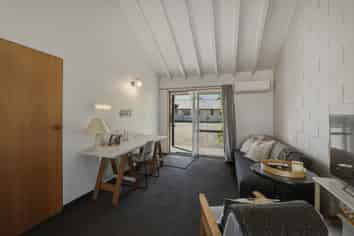 10/225 State Highway 1, Oruatua