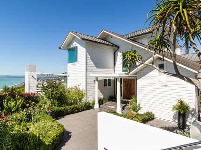 8 Elizabeth Road, Bluff Hill