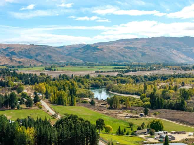 28 Lanes Road, Bridge Hill