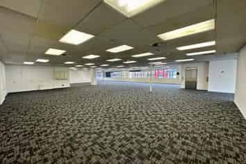 Flexible Dual-Level Office | For Lease